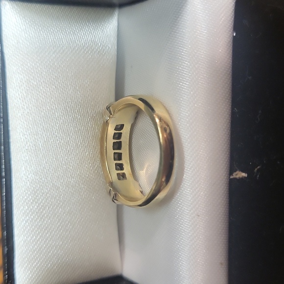 DIAMOND BAND RING - Picture 4 of 8